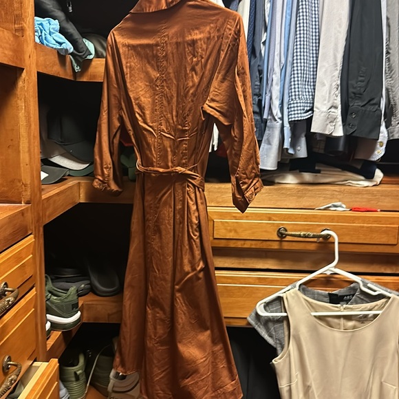 Mid length, long-sleeved rust colored dress.   100% cotton - Picture 4 of 4